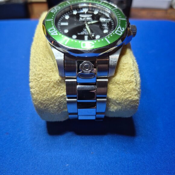 Invicta Grand Diver Watch - Picture 4 of 5